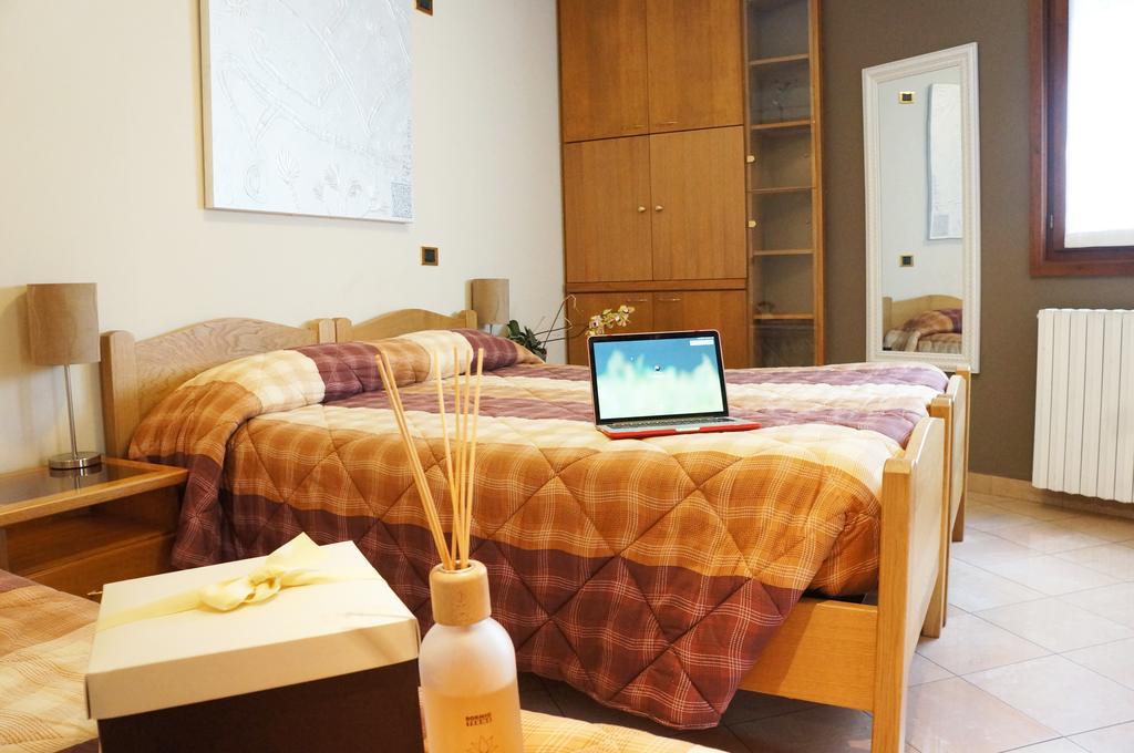 B&B Stephany Tirano Δωμάτιο φωτογραφία